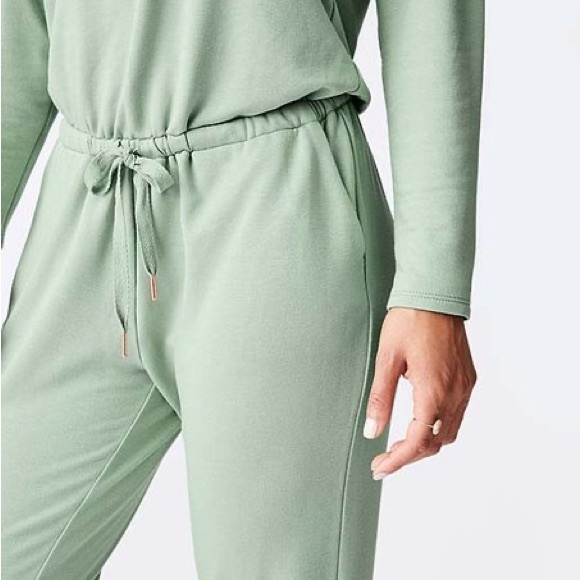 Matilda Jane Resting Day Romper, size XS๐ฒโ๏ธ๐ - Picture 3 of 8